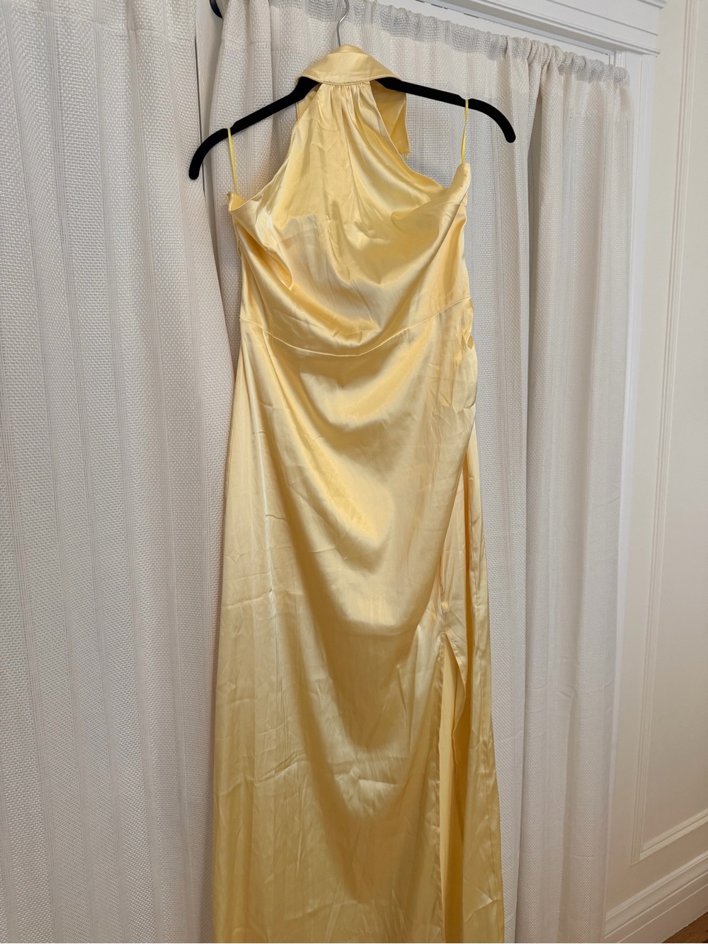 NWT Revolve More to Come “Darcey Maxi Dress” in size M - Picture 5 of 5